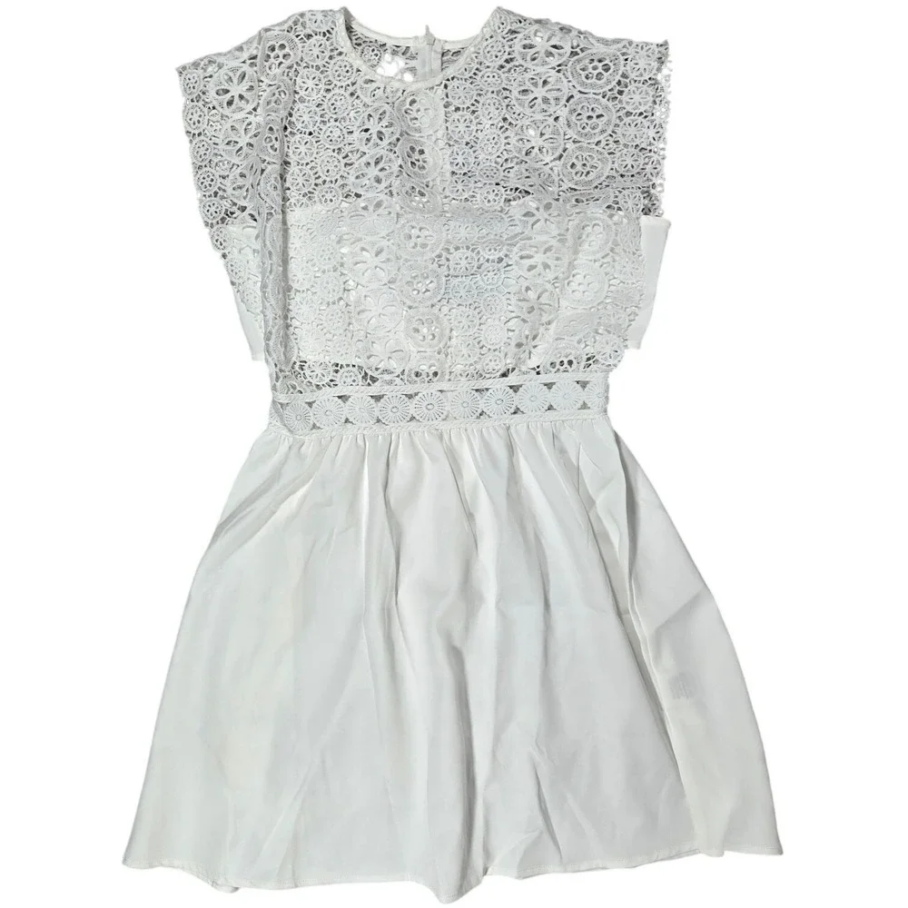 Area Stars White Lace Trim Dress Medium NWT Crochet Boho Coquette Mini‎